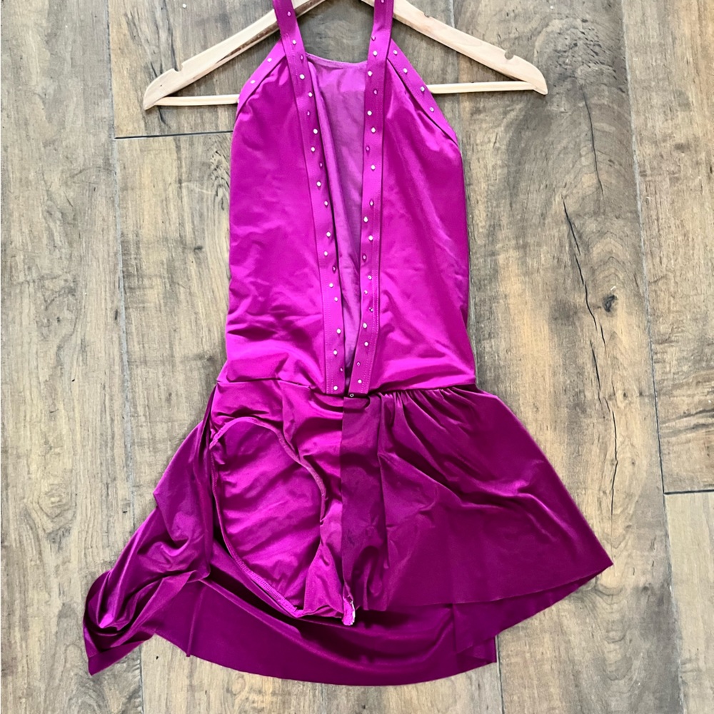 Dance costume